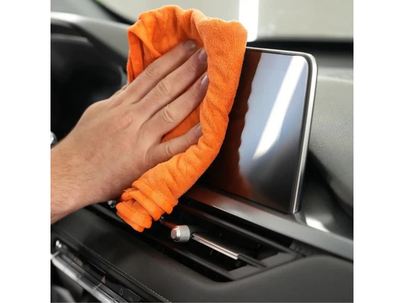 INTERIOR QUICK DETAILER 500ML - MANIAC LINE 3 interior quick detailer 500ml - maniac line - image 3